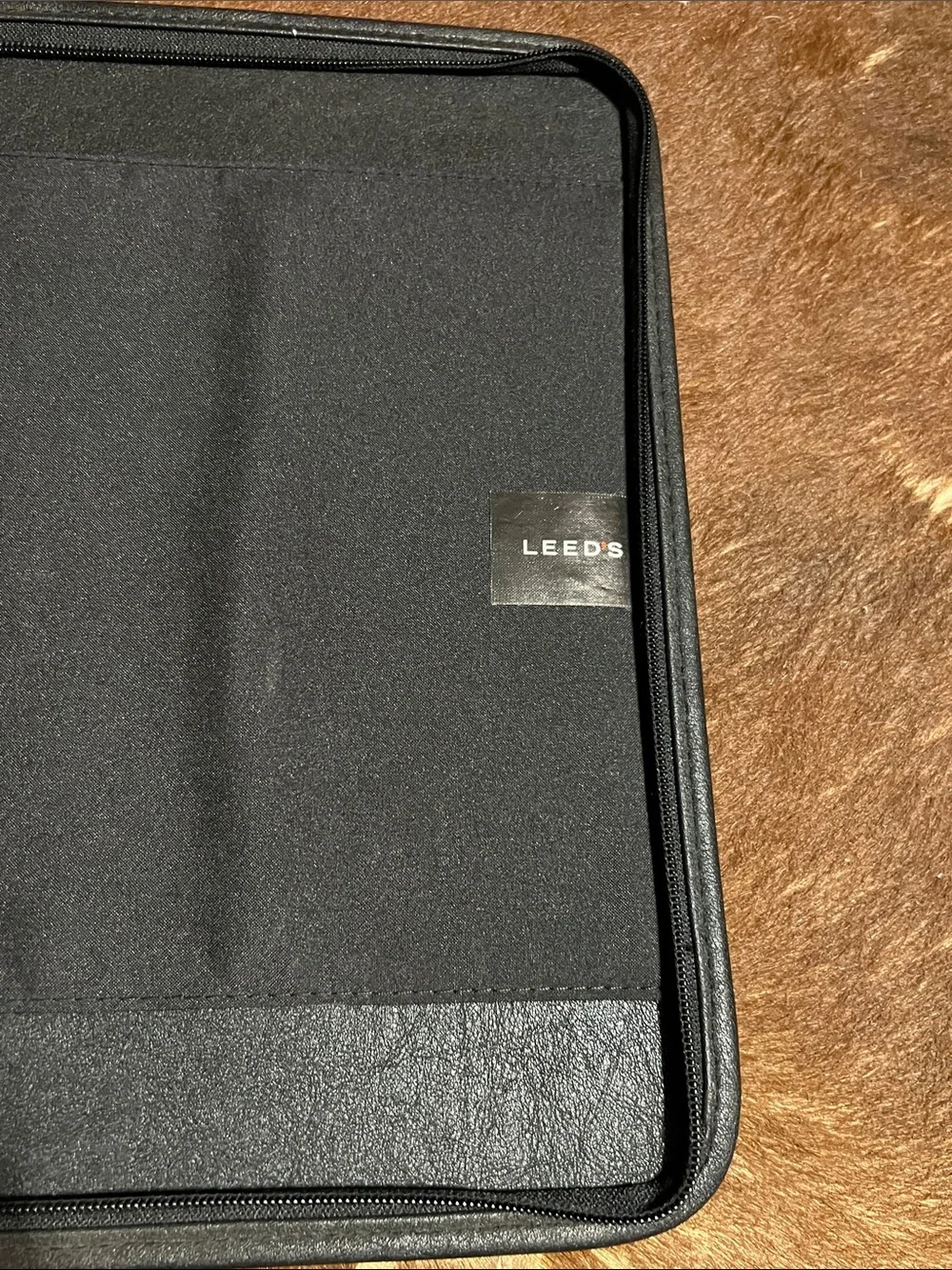 Boston Scientific Scimed Leeds Black Faux Leather Zip Around Organizer Portfolio
